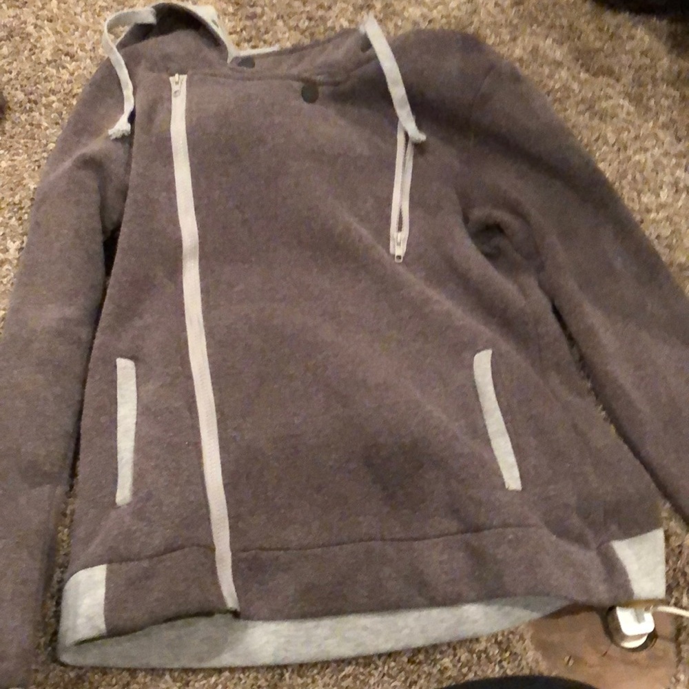 Women’s athletic jacket